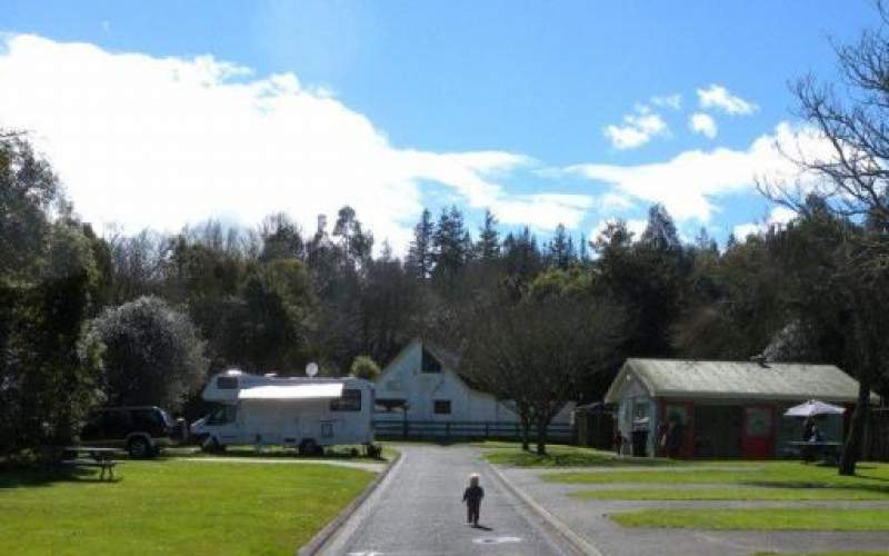 Camp Kiwi Holiday Park Full Service Camp New Zealand